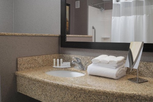 Courtyard by Marriott San Antonio Riverwalk - image 12
