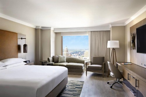 San Antonio Marriott Rivercenter - image 10