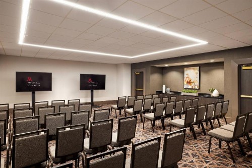San Antonio Marriott Rivercenter - image 6