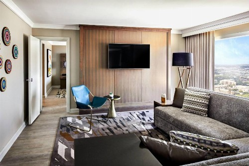 San Antonio Marriott Rivercenter - image 7