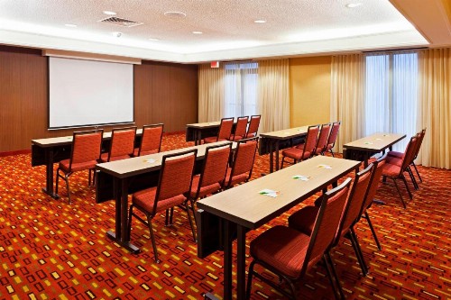 Courtyard by Marriott San Antonio Airport/North Star Mall - image 25