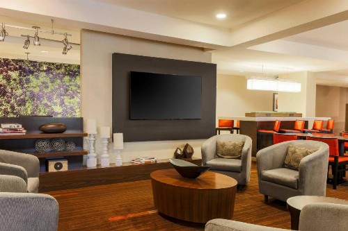 Courtyard by Marriott San Antonio Airport/North Star Mall - image 6