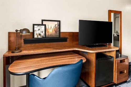 Fairfield Inn & Suites by Marriott San Antonio Downtown/Market Square - image 20