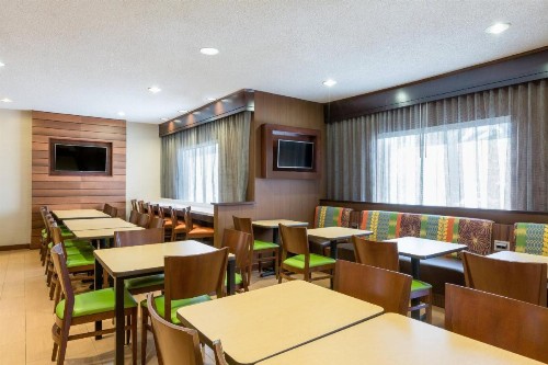 Fairfield Inn & Suites by Marriott San Antonio Downtown/Market Square - image 29