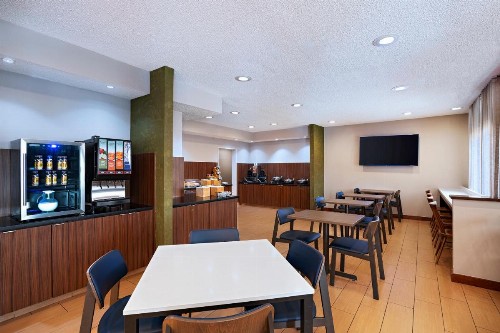 Fairfield Inn & Suites by Marriott San Antonio Downtown/Market Square - image 37