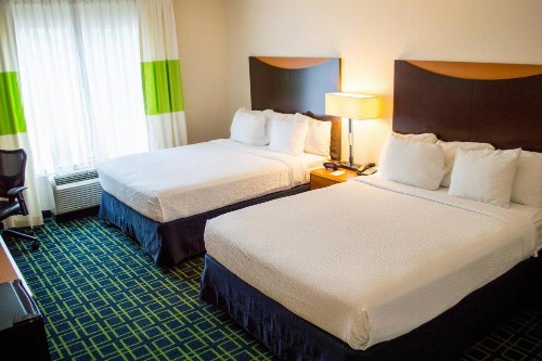Fairfield Inn & Suites by Marriott San Antonio North/Stone Oak - image 12