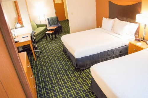 Fairfield Inn & Suites by Marriott San Antonio North/Stone Oak - image 13