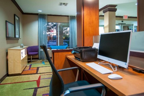 Fairfield Inn & Suites by Marriott San Antonio North/Stone Oak - image 16
