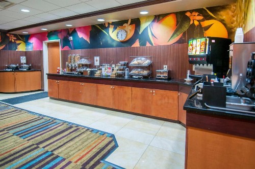 Fairfield Inn & Suites by Marriott San Antonio North/Stone Oak - image 23