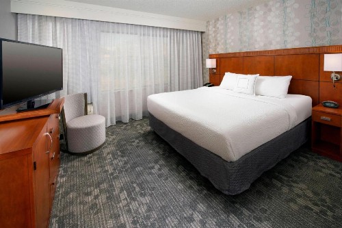 Courtyard by Marriott San Antonio SeaWorld/Lackland - image 17
