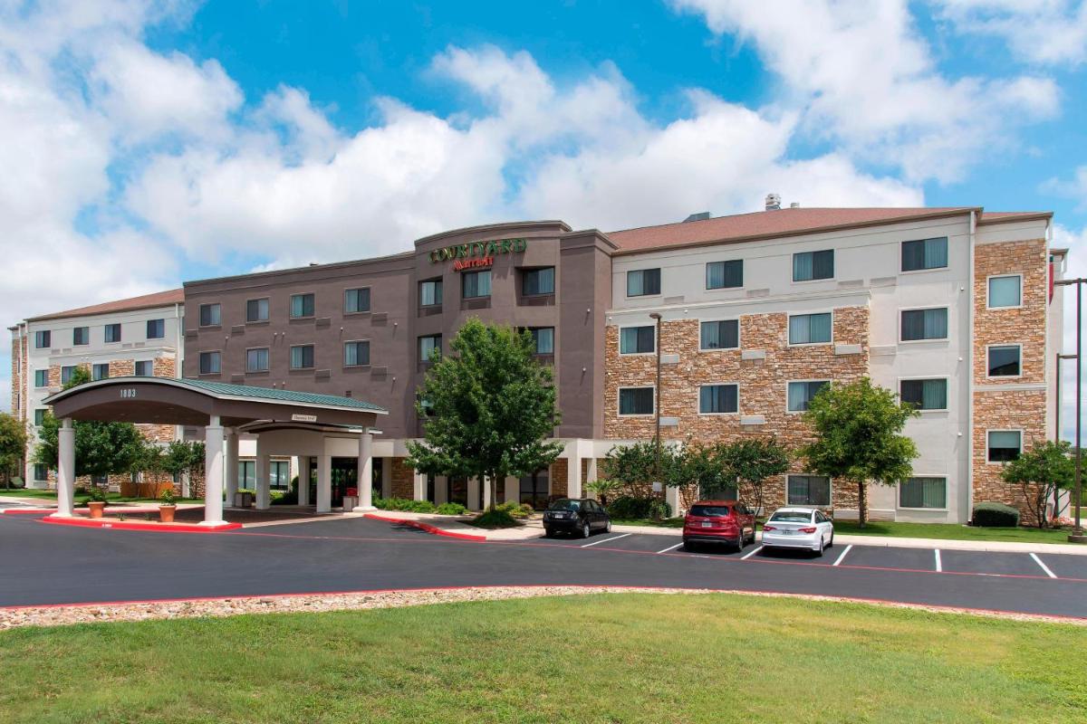 Courtyard by Marriott San Antonio North Stone Oak At Legacy - main image