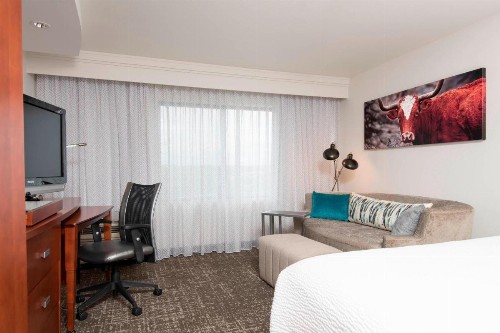 Courtyard by Marriott San Antonio North Stone Oak At Legacy - image 10