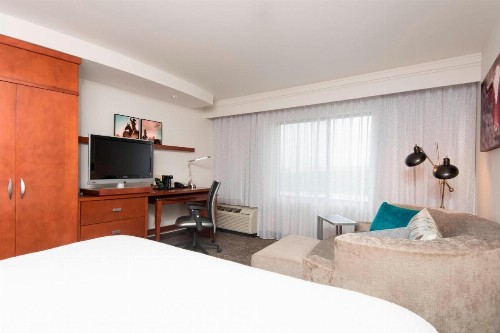Courtyard by Marriott San Antonio North Stone Oak At Legacy - image 11