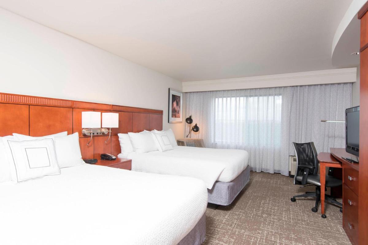 Courtyard by Marriott San Antonio North Stone Oak At Legacy - image 6