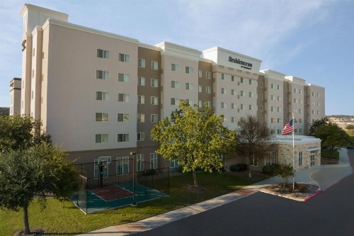Residence Inn by Marriott San Antonio Six Flags at The RIM - image 17