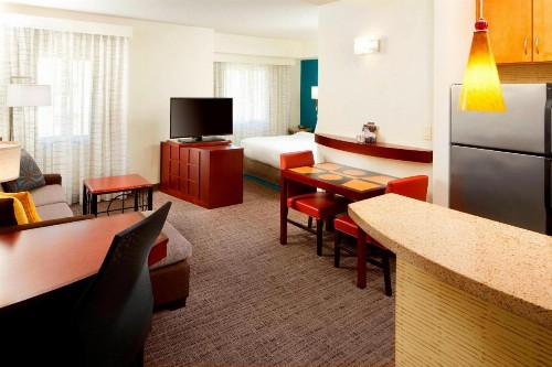 Residence Inn by Marriott San Antonio Six Flags at The RIM - image 28