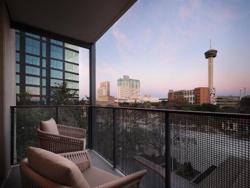 Marriott Plaza San Antonio - image 27