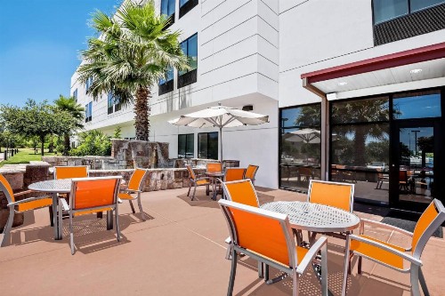 SpringHill Suites by Marriott San Antonio SeaWorld®/Lackland - image 2
