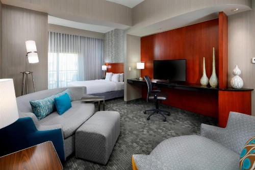 Courtyard by Marriott San Antonio Six Flags at The RIM - image 21