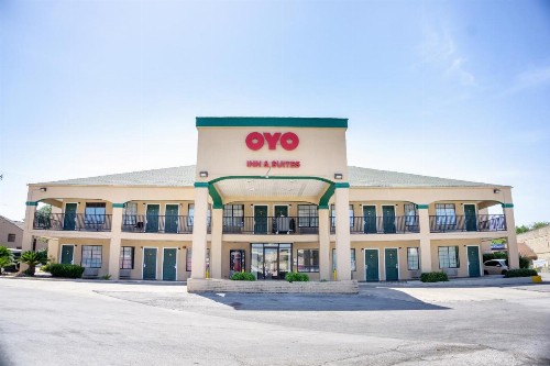 OYO Inn & Suites Medical Center San Antonio