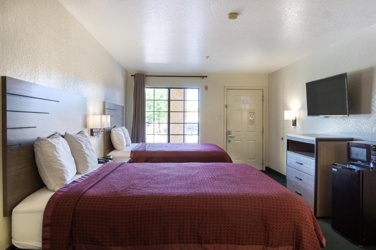 OYO Inn & Suites Medical Center San Antonio - image 7