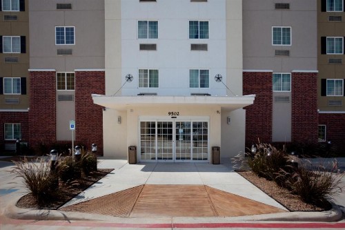 Candlewood Suites San Antonio NW Near SeaWorld an IHG Hotel - image 16