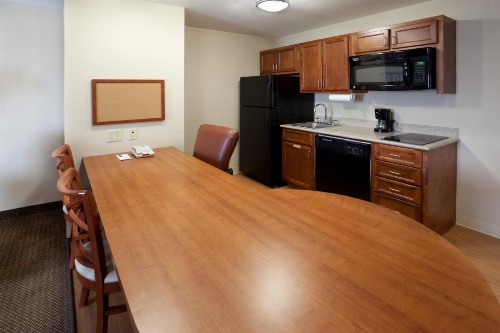 Candlewood Suites San Antonio NW Near SeaWorld an IHG Hotel - image 17