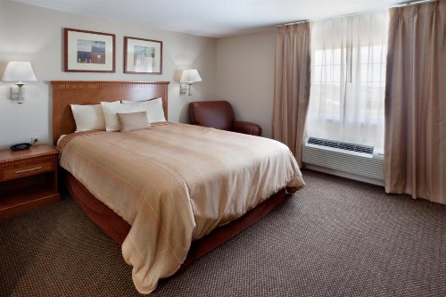 Candlewood Suites San Antonio NW Near SeaWorld an IHG Hotel - image 21