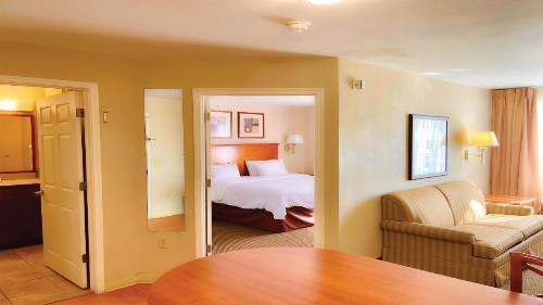 Candlewood Suites San Antonio NW Near SeaWorld an IHG Hotel - image 24