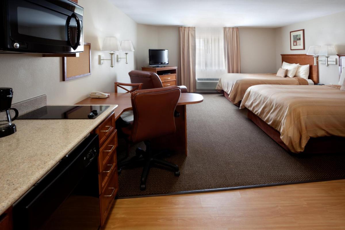 Candlewood Suites San Antonio NW Near SeaWorld an IHG Hotel - image 4