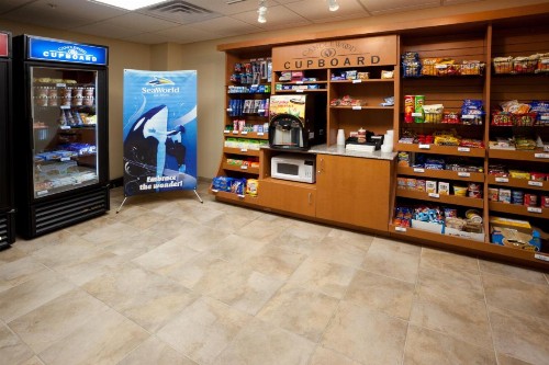 Candlewood Suites San Antonio NW Near SeaWorld an IHG Hotel - image 7