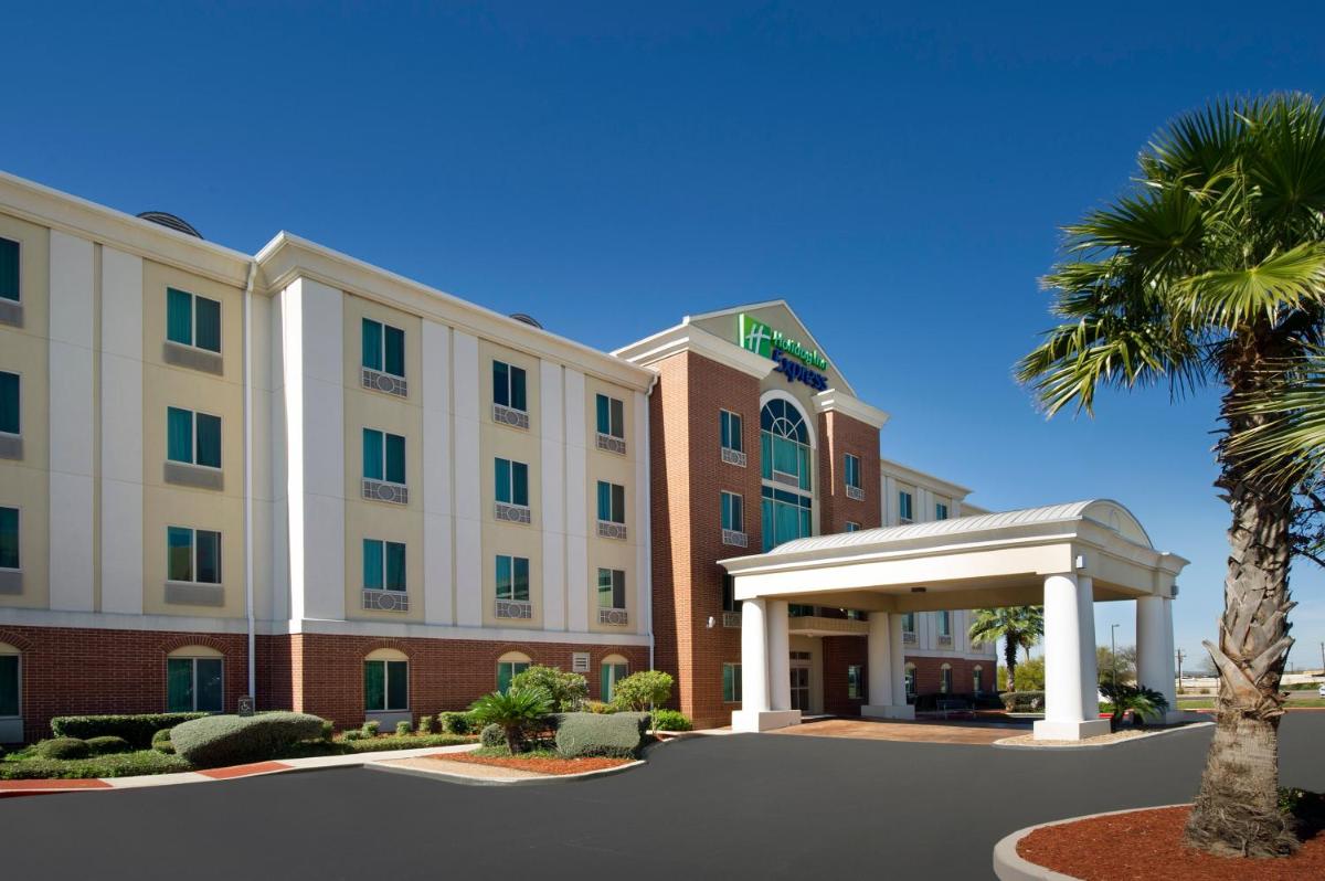Holiday Inn Express & Suites San Antonio West Sea World Area an IHG Hotel - image 3