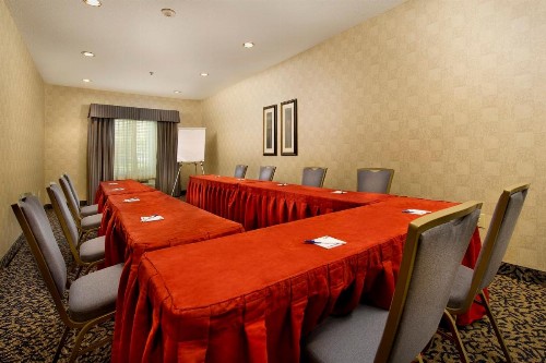 Holiday Inn Express & Suites San Antonio West Sea World Area an IHG Hotel - image 34