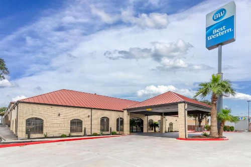 Best Western Ingram Park Inn - image 9