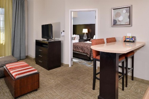 Staybridge Suites San Antonio-Stone Oak an IHG Hotel - image 8