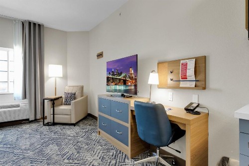 Candlewood Suites San Antonio Downtown an IHG Hotel - image 23