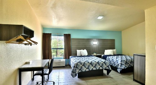 OYO Hotel San Antonio Airport South - image 5