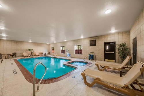SureStay Plus Hotel by Best Western Near SeaWorld San Antonio - image 37