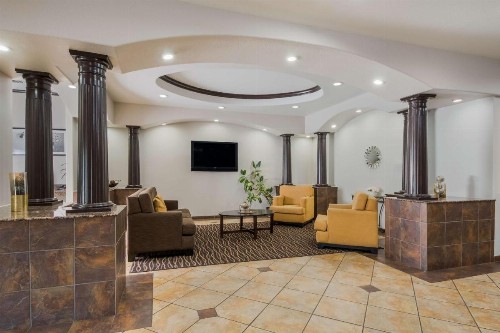 SureStay Plus Hotel by Best Western Near SeaWorld San Antonio - image 41