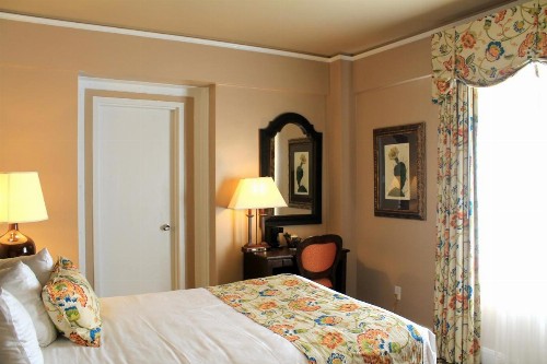 Menger Hotel - image 20