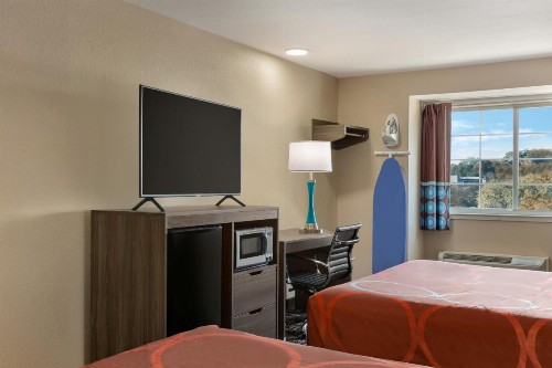 Super 8 by Wyndham San Antonio Airport North - image 17