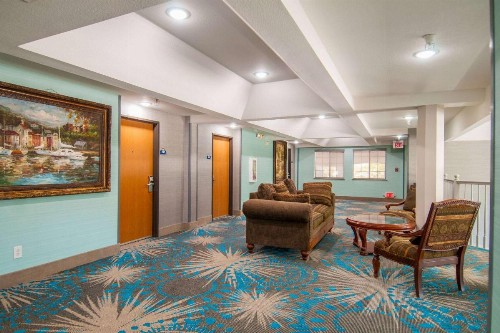 Days Inn & Suites by Wyndham San Antonio North/Stone Oak - image 12