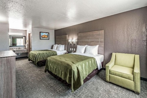 Quality Inn I-10 East near AT&T Center - image 22