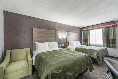 Quality Inn I-10 East near AT&T Center - image 4