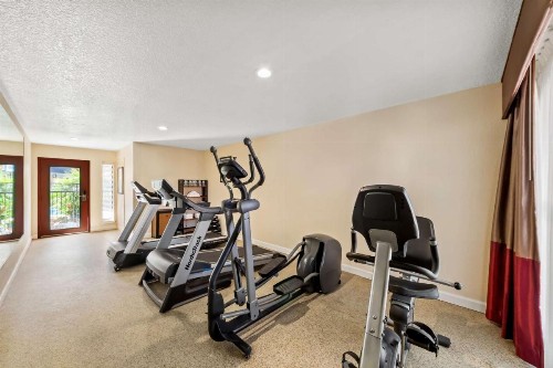 Best Western Plus Fiesta Inn - image 10