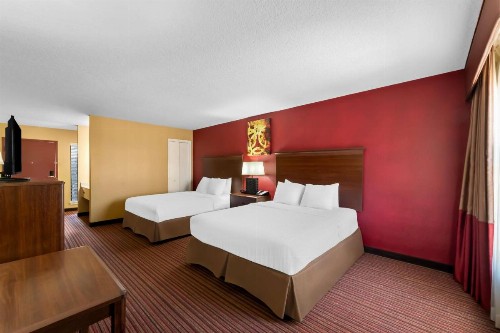Best Western Plus Fiesta Inn - image 27