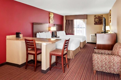 Best Western Plus Fiesta Inn - image 29