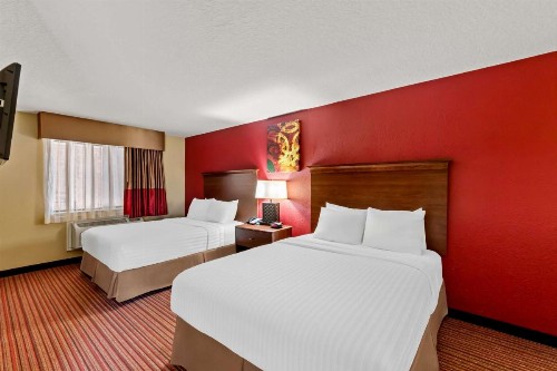 Best Western Plus Fiesta Inn - image 35