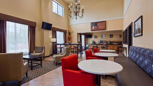 Best Western Windsor Pointe Hotel & Suites - AT&T Center - image 13