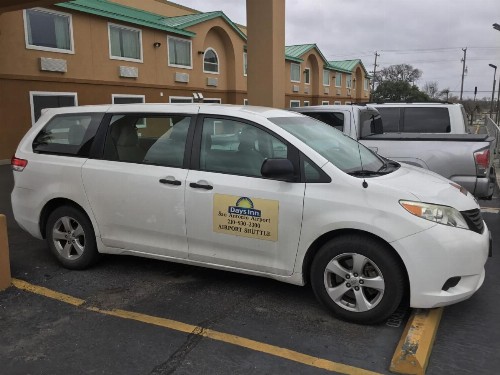 Days Inn by Wyndham San Antonio Airport - image 13